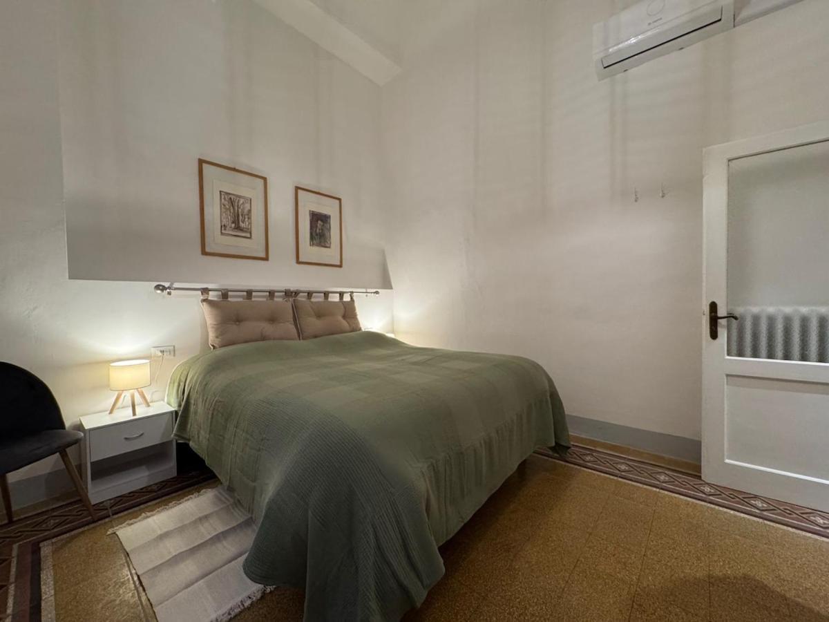 Ambrogio 33 - Three Bedrooms Three Bathrooms Appartamento