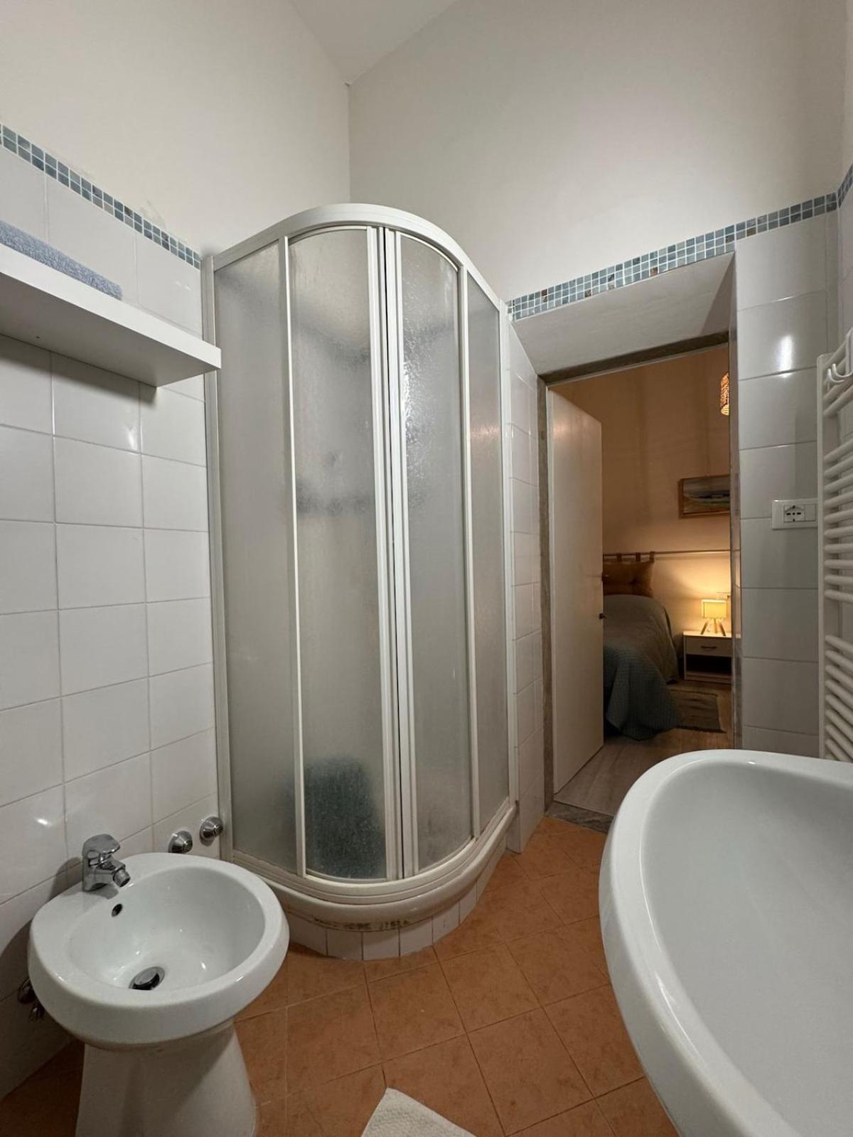 Appartamento Ambrogio 33 - Three Bedrooms Three Bathrooms